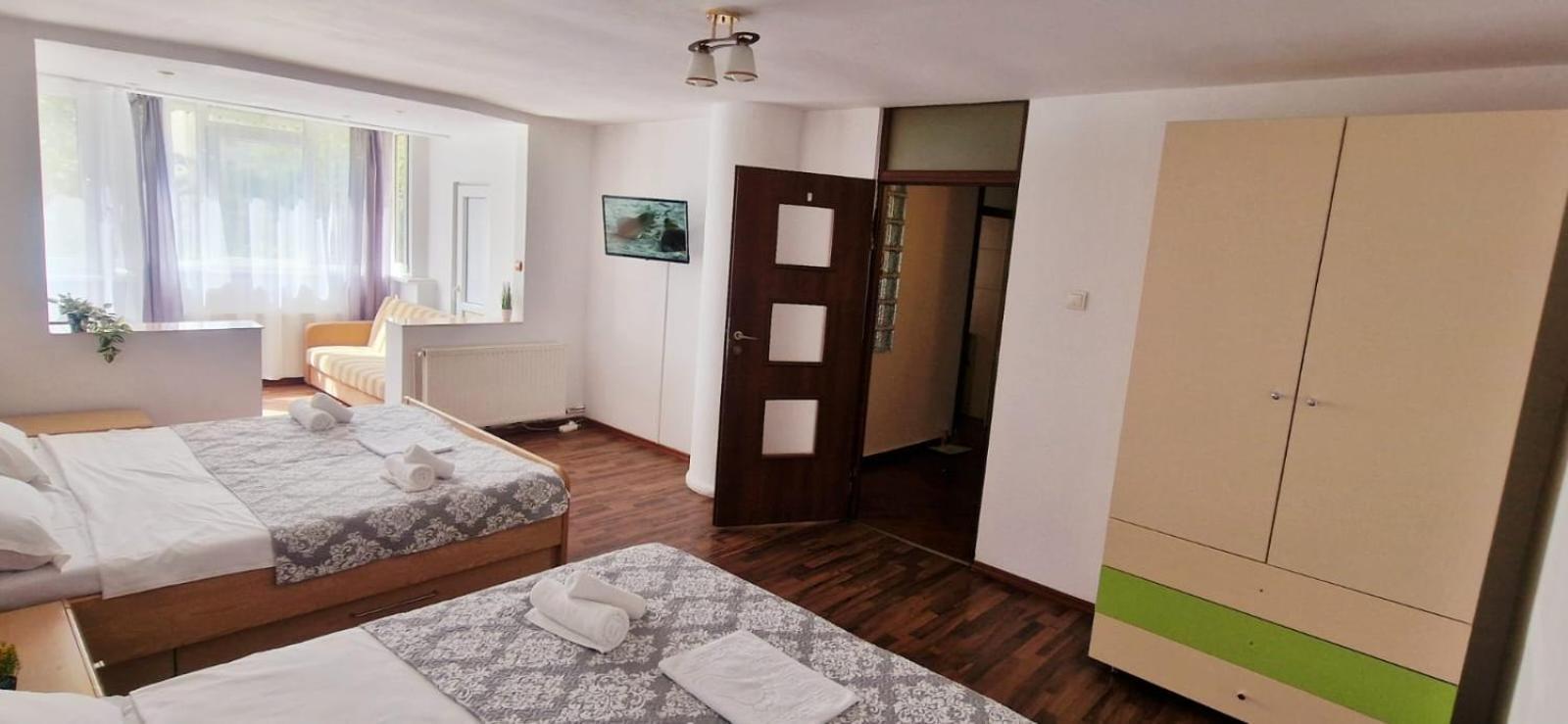 Stephanie Apartment-Centru Civic براشوف المظهر الخارجي الصورة