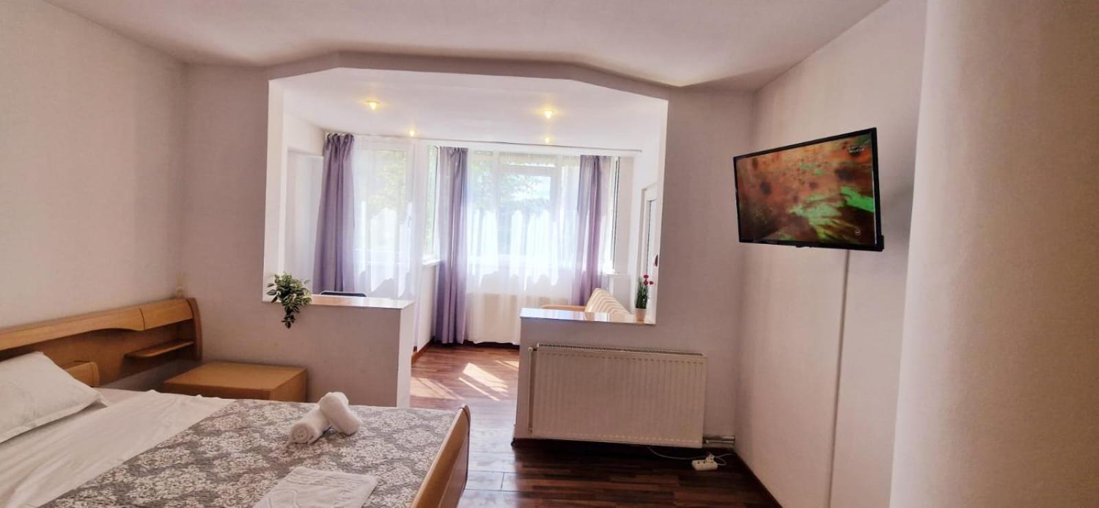 Stephanie Apartment-Centru Civic براشوف المظهر الخارجي الصورة