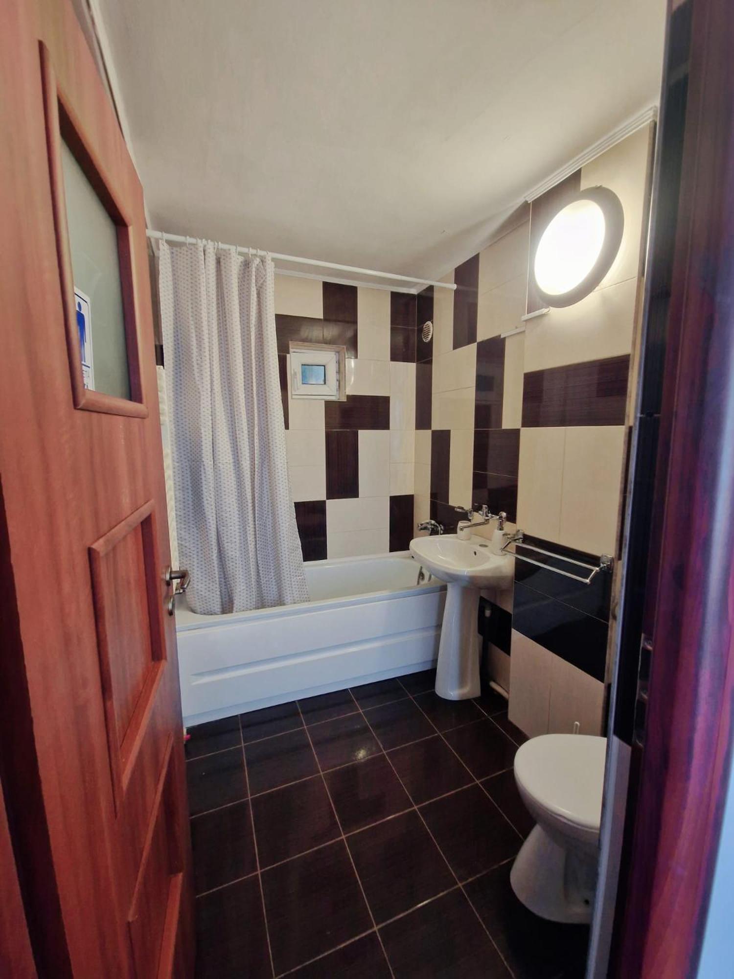 Stephanie Apartment-Centru Civic براشوف المظهر الخارجي الصورة