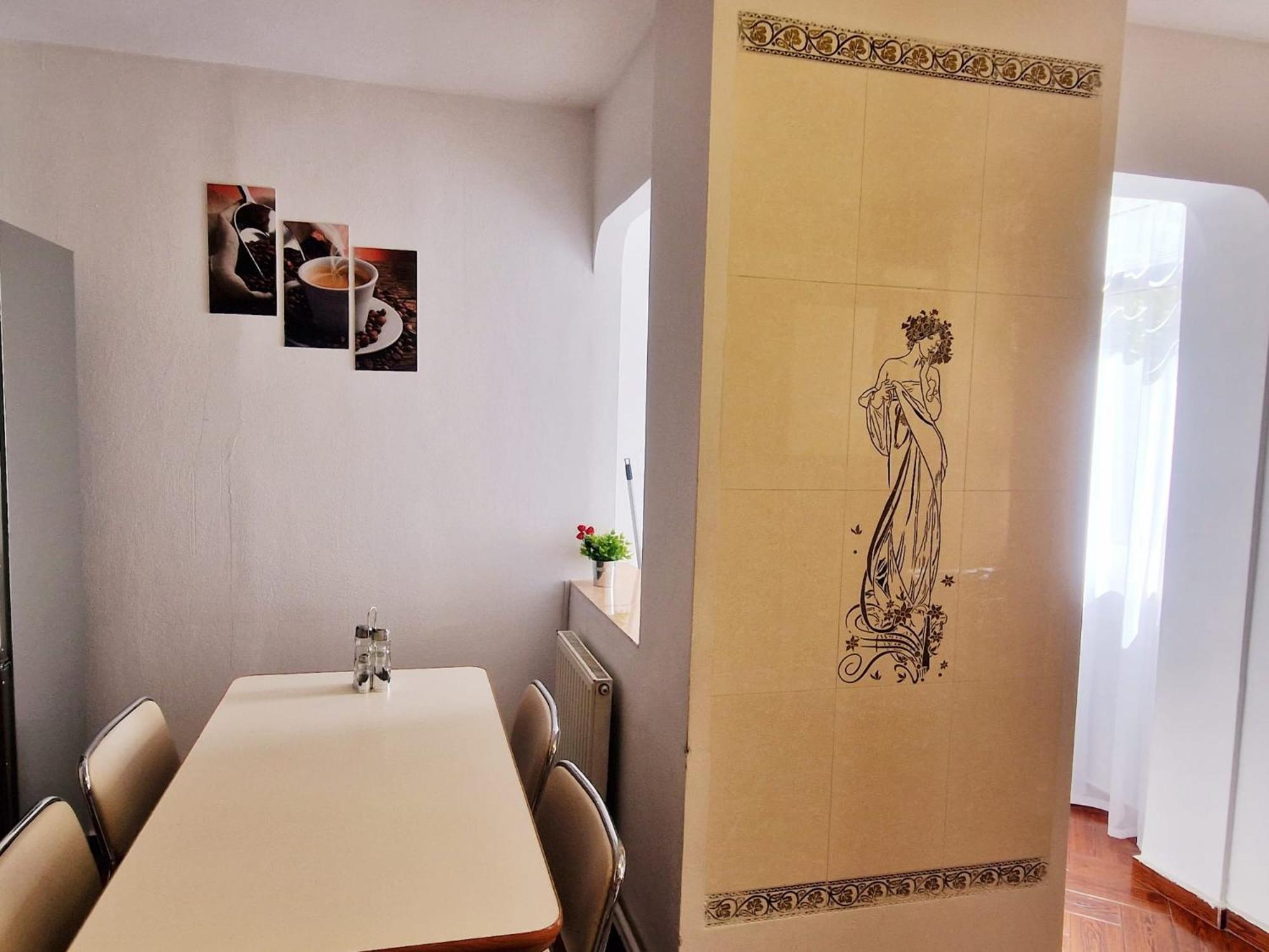 Stephanie Apartment-Centru Civic براشوف المظهر الخارجي الصورة
